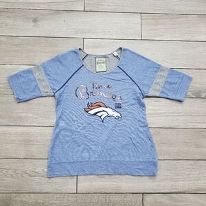 Tommy Bahama women's cotton blend blue grey Denver Broncos pullover graphic tee